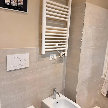 דירה A Due Passi Dal Teatro *