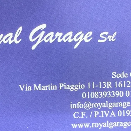 A Due Passi Dal Teatro Apartment *