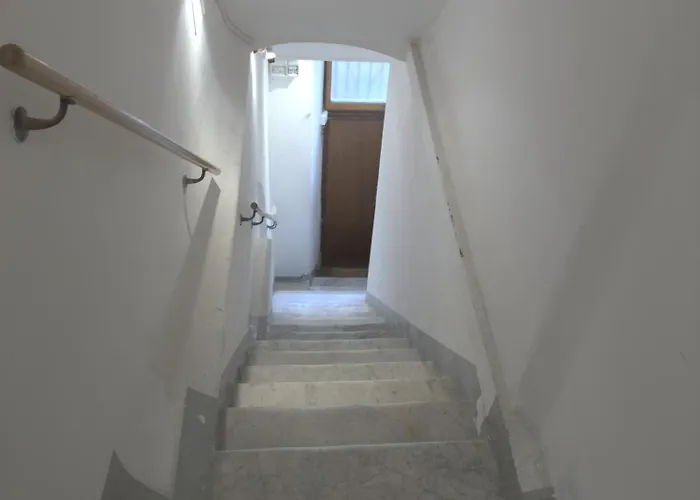 A Due Passi Dal Teatro 제노바