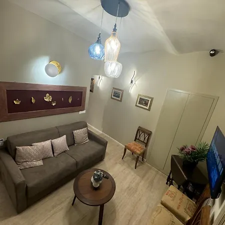 A Due Passi Dal Teatro 公寓 热那亚